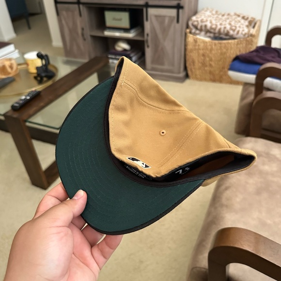 New Era Fitted Angels Hat - Picture 2 of 4